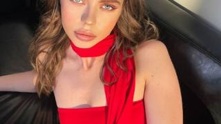 TessaAdorable Snapshot