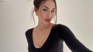 LisaBelle Snapshot