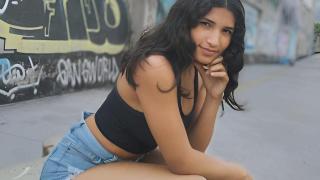 rebeca_tomson Snapshot