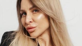 NicoleAriston Snapshot