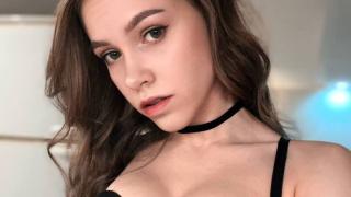 StoneeEva Snapshot