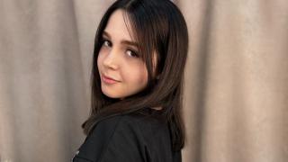 AinsleyHarn Snapshot