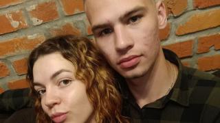 MaxAndEva Snapshot