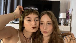 LaineAndCarina Snapshot