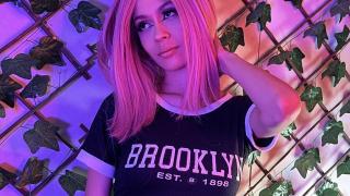 JulianaReynolds Snapshot