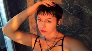 DeniseHalle Snapshot