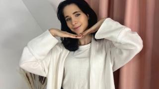 InessaHolly Snapshot