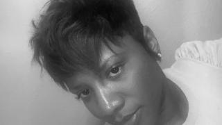 Lolaredstarr Snapshot