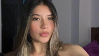 AmberDaza Snapshot