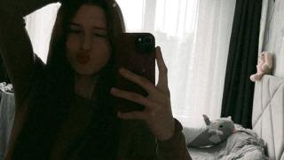 VioletteBlare Snapshot