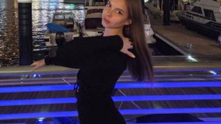 LatoniaKrugh Snapshot