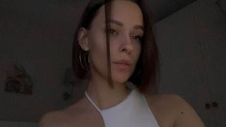 EmmySpringg Snapshot