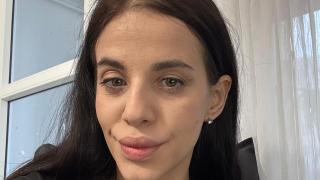 MilaAloneshy Snapshot