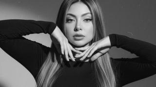 LeylaSloane Snapshot