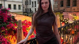 ShirleeYankovski Snapshot