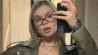 LizzFlores Snapshot