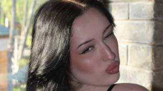 NaomiMelson Snapshot