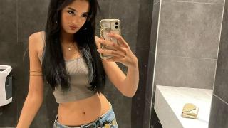 Roxane_Tall Snapshot